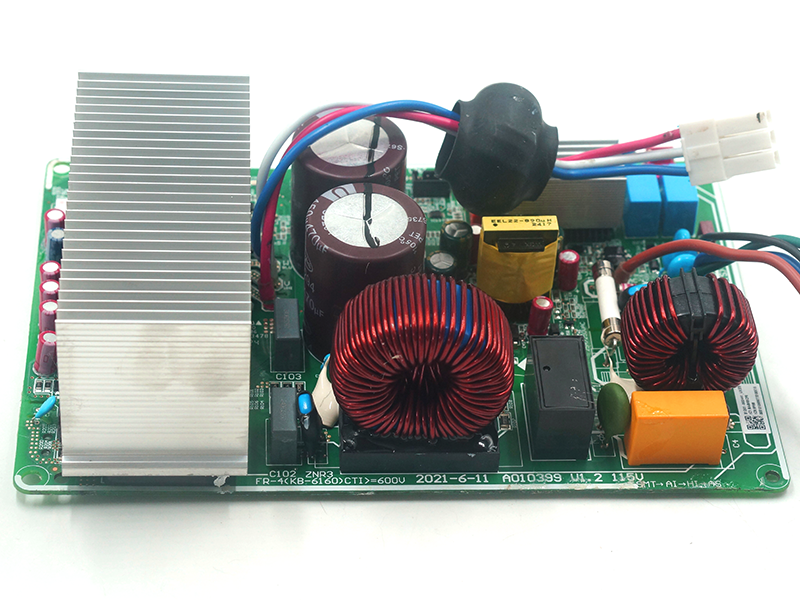 TCLのエアコンの室外機の制御板FR-4(KB-6160)CTI=600V A010386