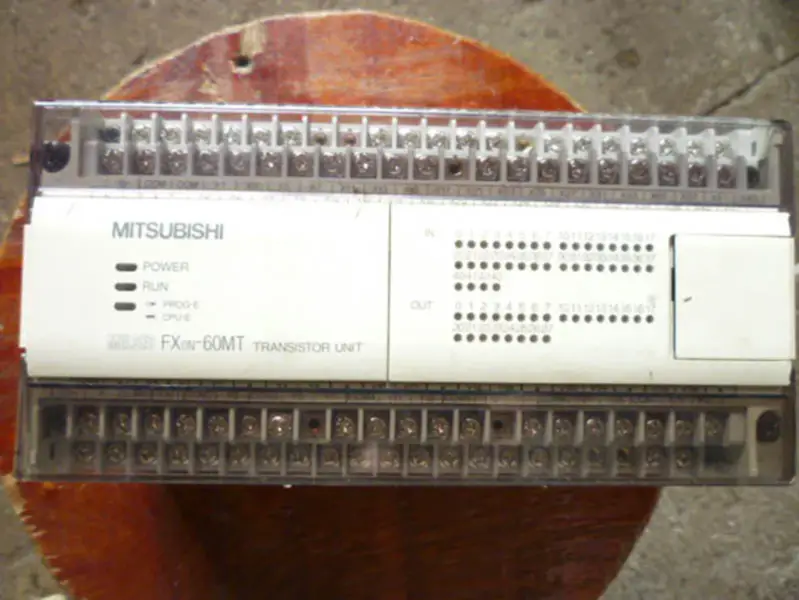 三菱 PLC FX0N-60MT