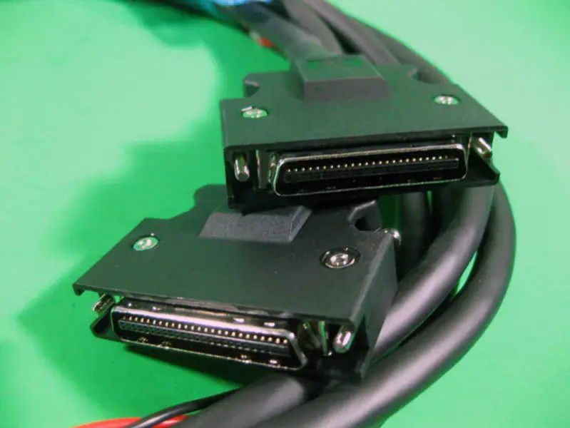 オムロン R88A-CPW002M2