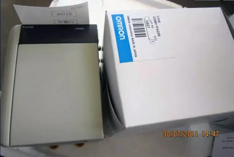 オムロンCQM1-PA206