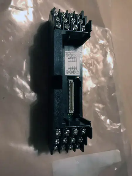 オムロン E5ZN-SCT24S-500