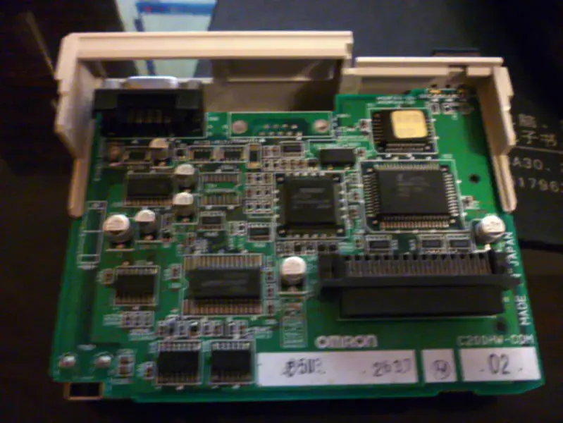オムロン PLC C200HW-COM02