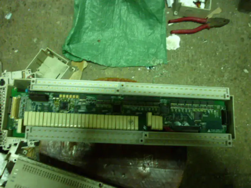 三菱 PLC FX2N-128MR