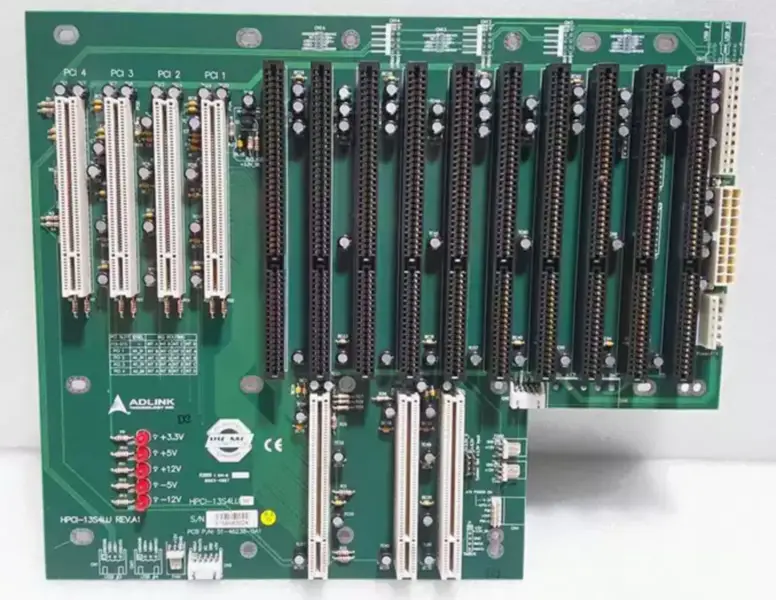 ADLINK HPCI-13S4LU REV.A1バックプレーンボード