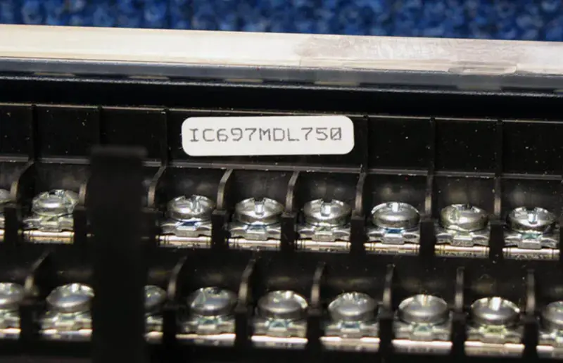 GE/ファナック IC697MDL750