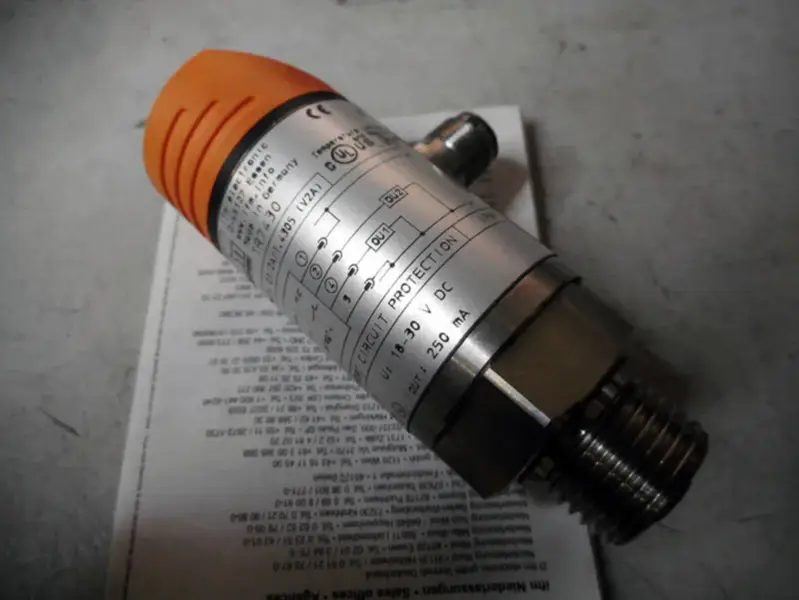 IFMエフェクターTR7430