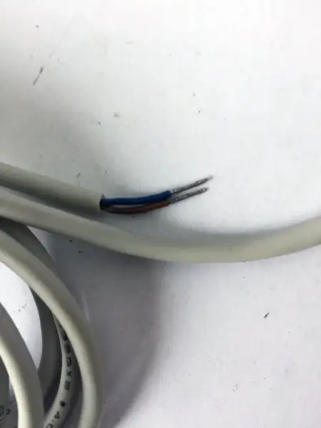 太陽AX115