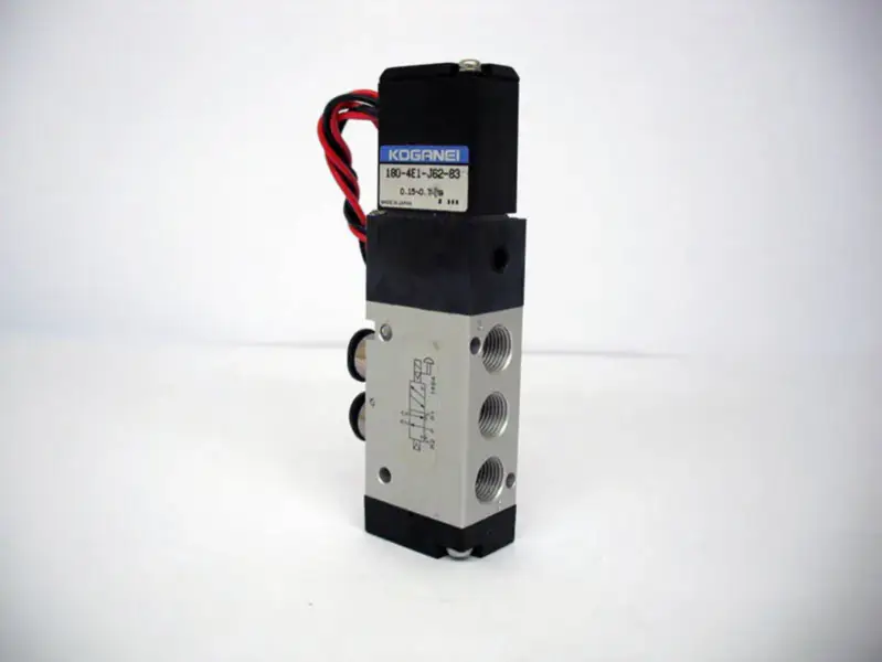 小金井 180-4e1-j62-83