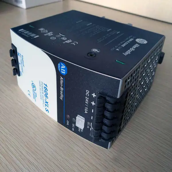 アレン・ブラッドレー インバータ パワーフレックス 525 1606-XLE120EE 1606XLE120EE