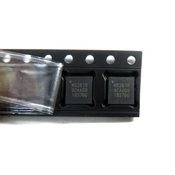 低消費電力RF BLE5.0チップ NRF52810-QCAA-T NRF52810-QCAA-R NRF52810-QCAA-R7 IC RF TXRX+MCU BT 32WFQFN