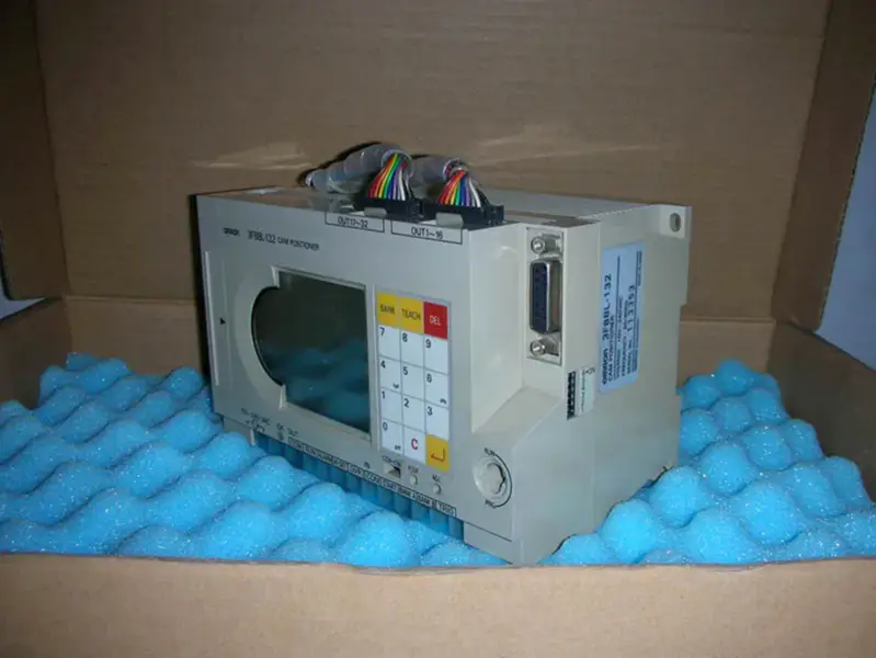 オムロン 3F88L-132