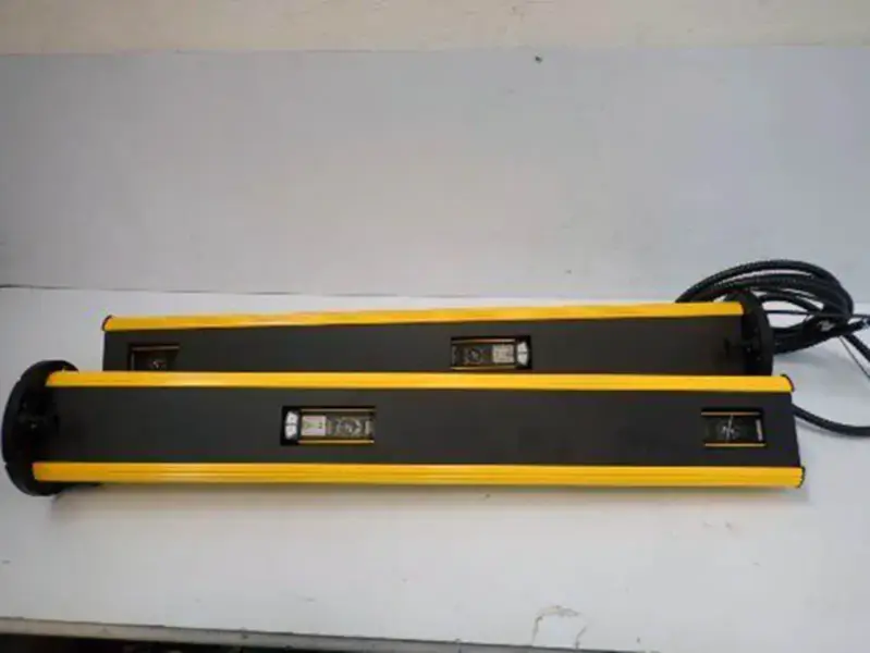 シック M40S-025000AR0