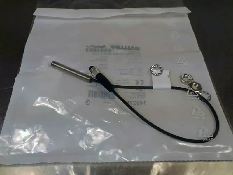 Balluff BES003R センサー