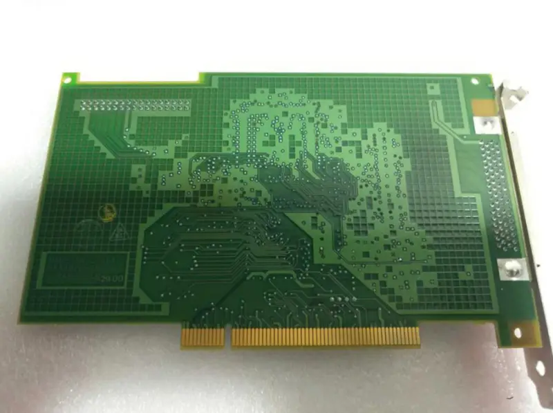 NI PCI-DIO-32HS 183480B-01 マザーボード
