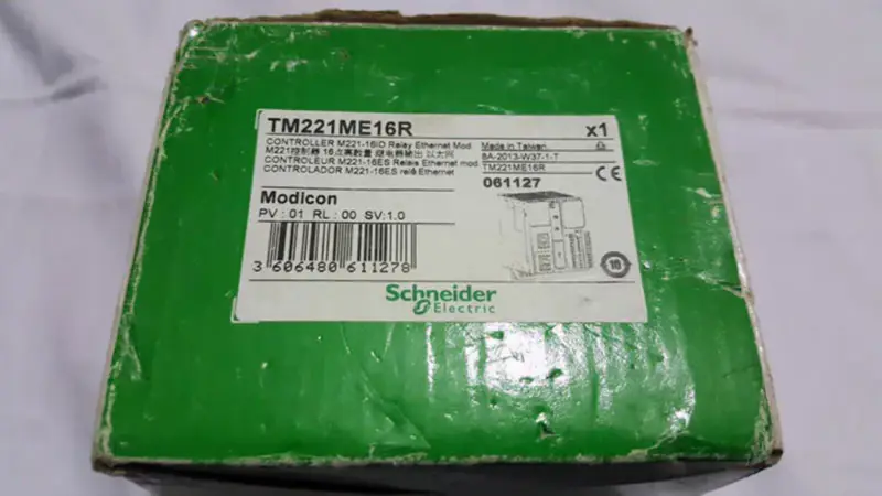 シュナイダーエレクトリック TM221ME16R