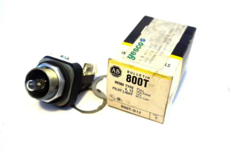アレン・ブラドリー 800T-Q12