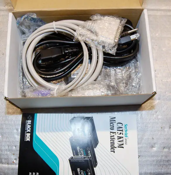 ブラックボックス社 acu3001a