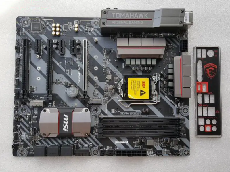 MSI Z270 TOMAHAWKマザーボード DDR4 Intel Z270