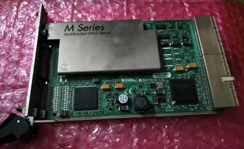 NI PXI-6251 PXI高速DAQカード