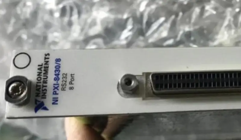 NI PXI-8430 高速通信用2/4/8/16 RS232シリアルカード
