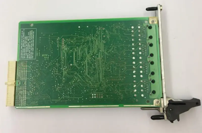 NI PXI-8430 高速通信用2/4/8/16 RS232シリアルカード