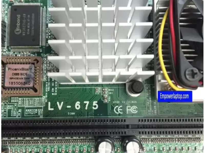 COMMELL LV-675 MiniITX 産業用マザーボード