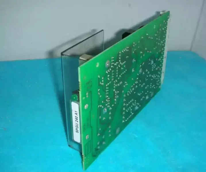 ABB SPGU 240 A1サーキットボード