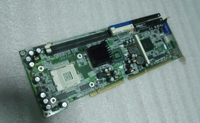 ibase IB820H-R マザーボード