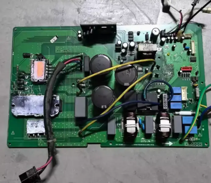 Midea のエアコンの管理委員会 KFR-72W/BP2-270 （8513+213A+TOP267+PS21997） DC.D.13.WP2-1 202302100569