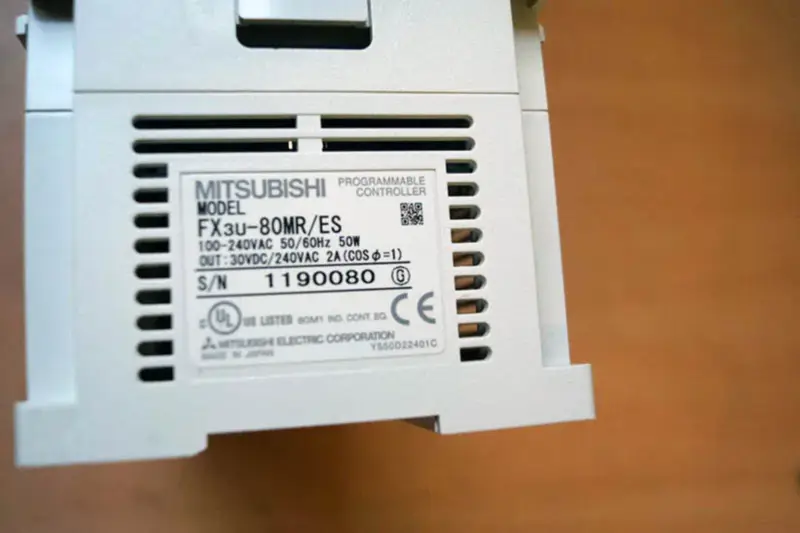 三菱 FX3U-80MR/ES