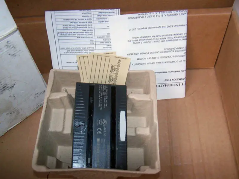 GEファナック IC200ALG620-DC