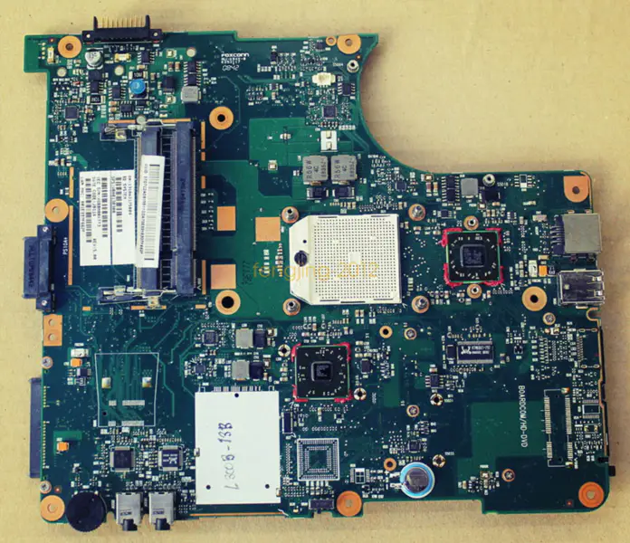 東芝V000138300マザーボード