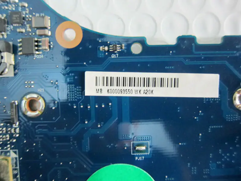 東芝K000093550マザーボード