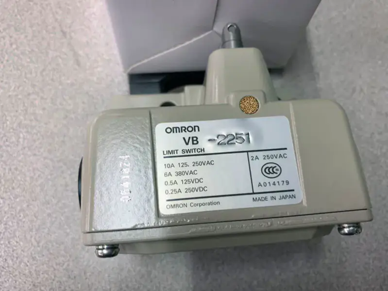 オムロンVB-2251