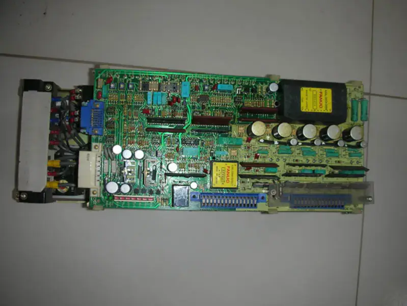 ファナック A06B-6047-H002 ファナック