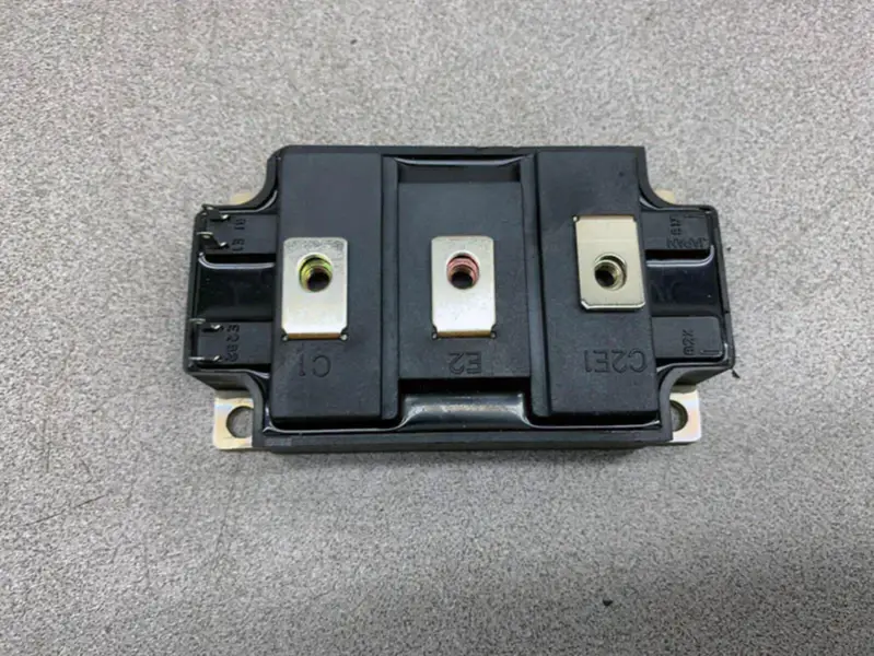 東芝MG300J2YS50