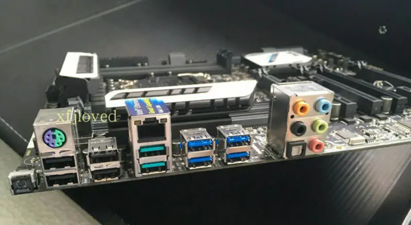 Asus X99AUSB31 ATXマザーボード