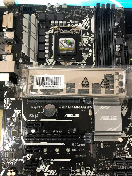 Asus Z270-DRAGON マザーボード