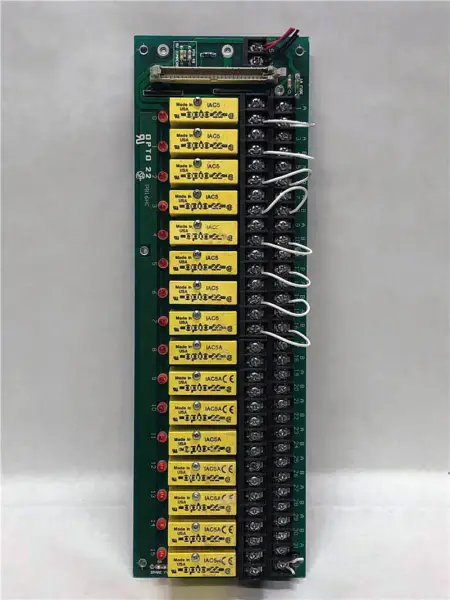 オプト22 PB16HC