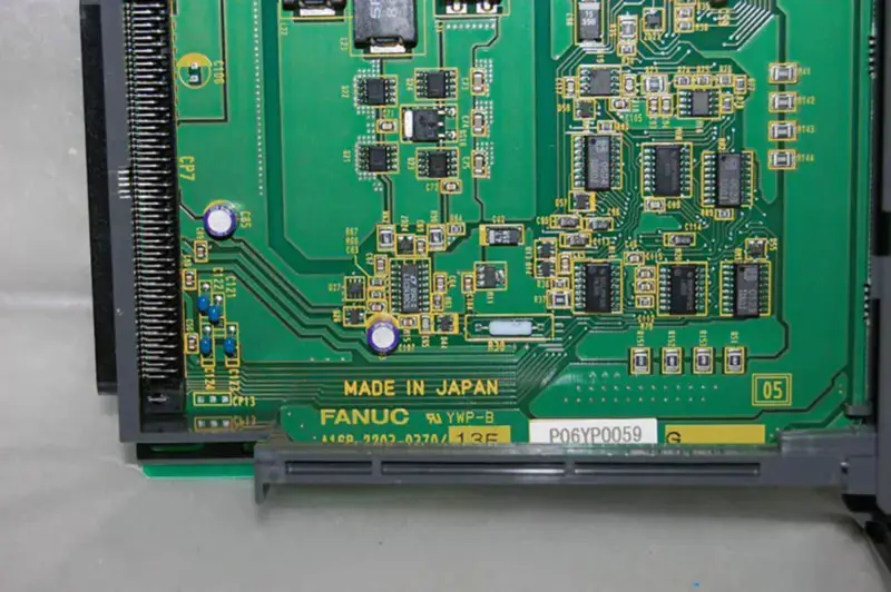 ファナック A16B-2203-0370