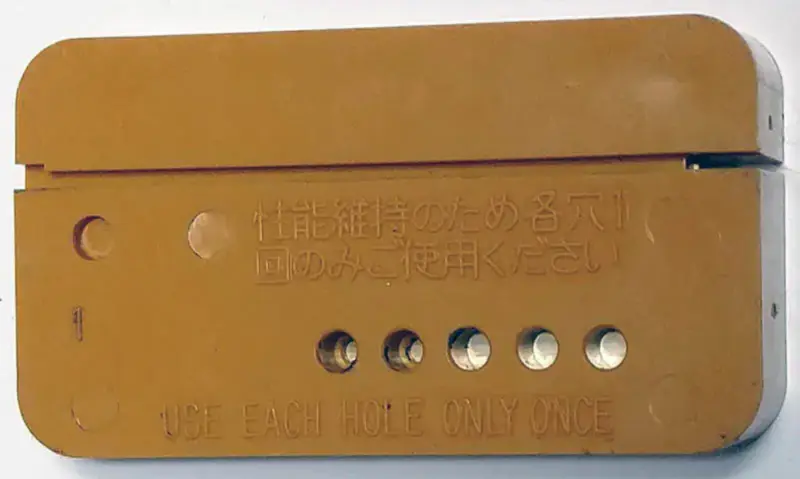 オムロンE32TC200E