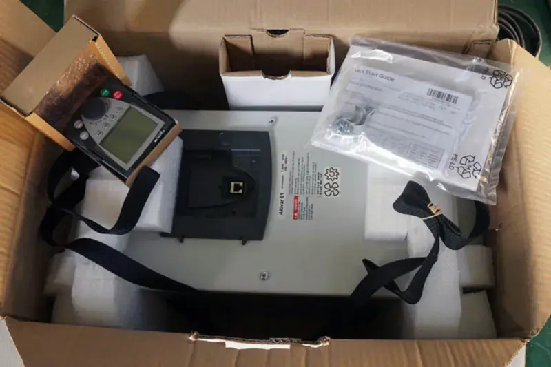 シュナイダーATV61WU75N4