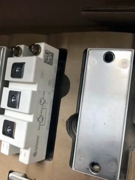 インフィニオンBSM50GB120DN2