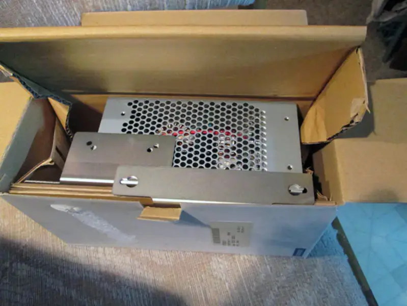 オムロン S82J-30024