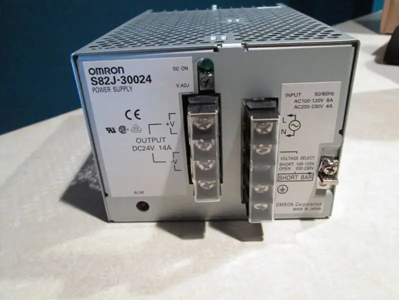 オムロン S82J-30024