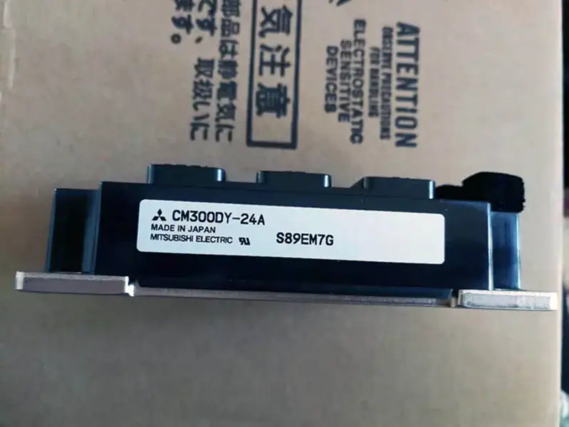 三菱 CM300DY-24A