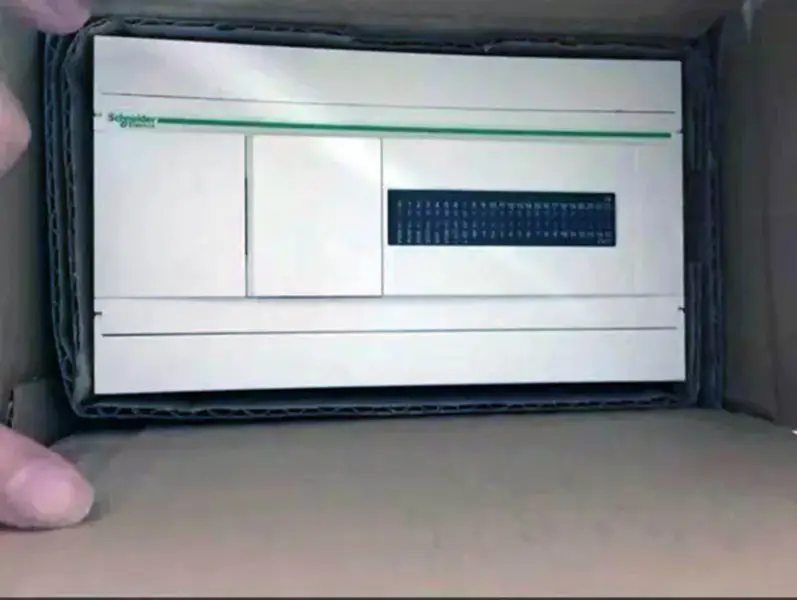 シュナイダーTWDLCAE40DRF