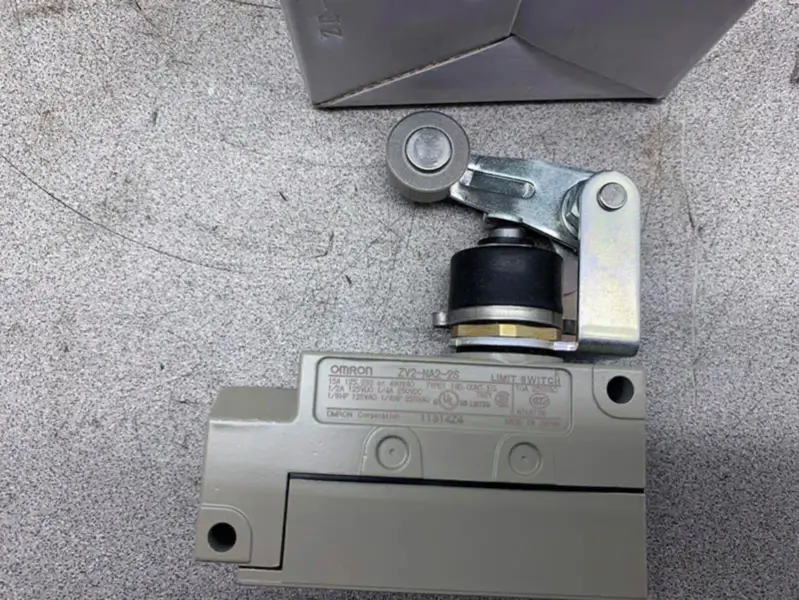 オムロン ZV2-NA2-2S