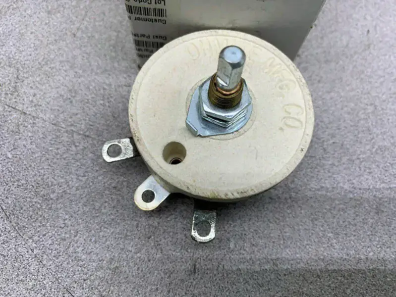 オーマイトRJS1K0E抵抗器