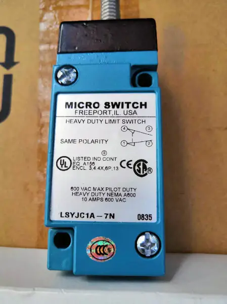 HONEYWELL LSYJC1A-7N PLCモジュール